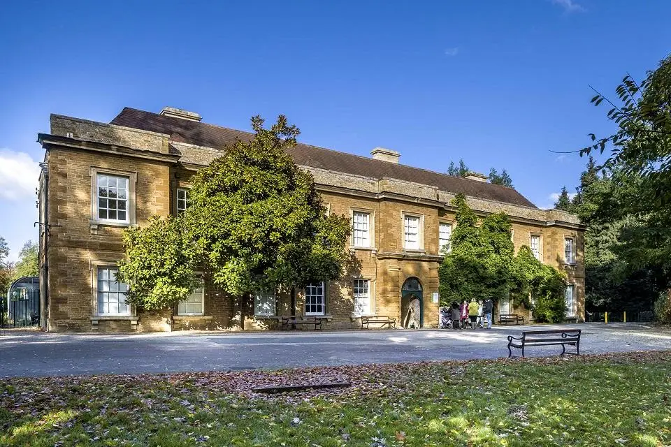 Abington Park Museum, Northampton